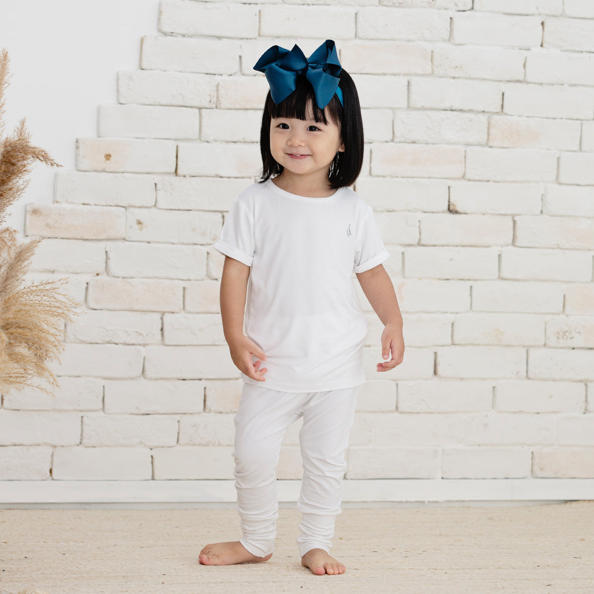 Soft and stylish bamboo baby leggings for everyday wear.