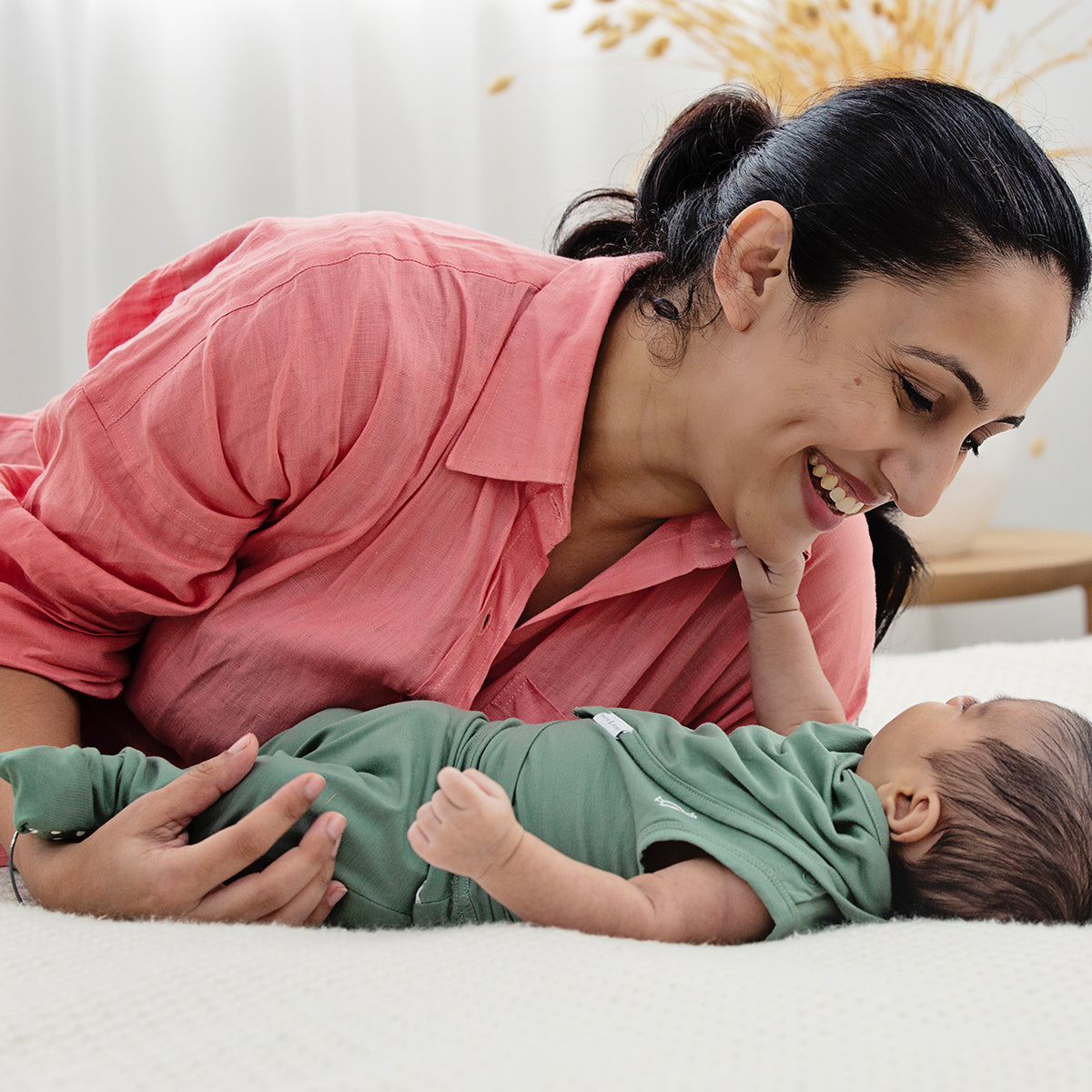 Mom with baby wearing premium bamboo leggings by RAPH&REMY®