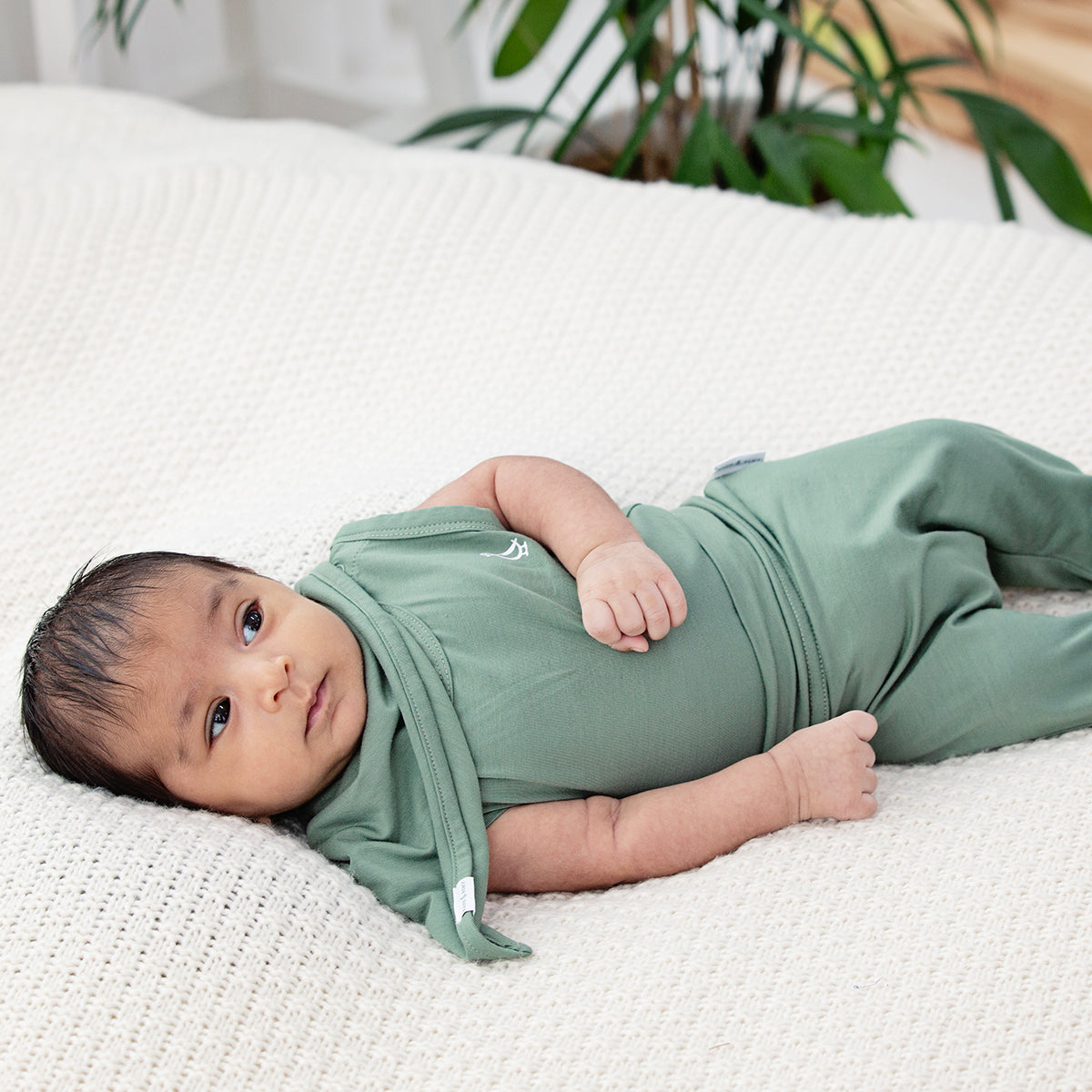 Bamboo sleeveless onesie for babies, gentle and breathable fabric.