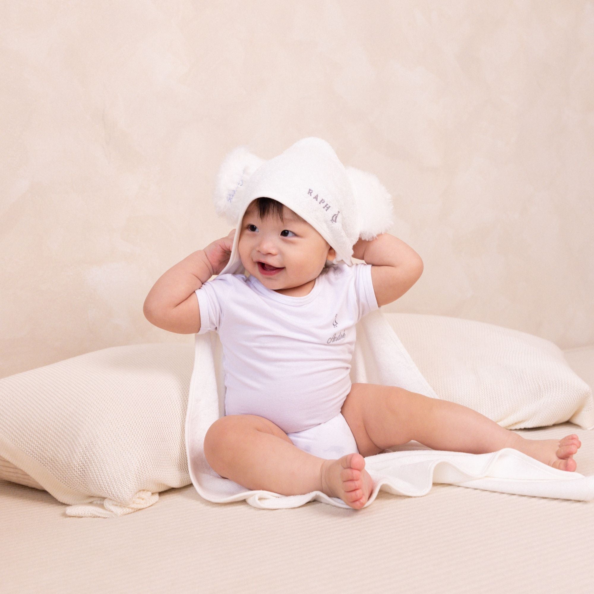 Organic Bamboo Baby Towel & Mitt