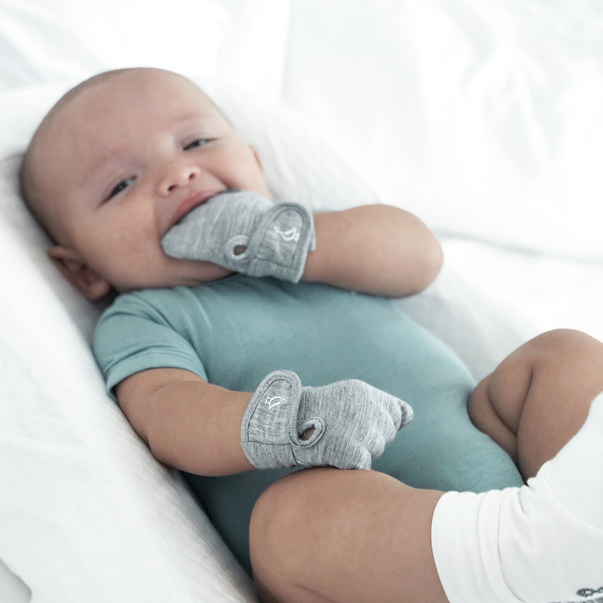 Premium Bamboo Baby Mittens - Duo Set